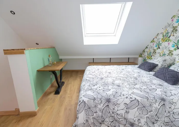 Le Paille En Queue Holiday home